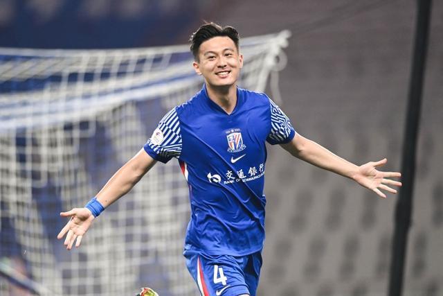 开云体育下载-媒体人：申花想度过锋线伤病带来的考验，可在开场让蒋圣龙顶上去