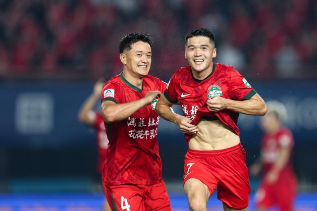 kaiyun-【中超】钟义浩费利佩建功 河南2比0送国安连败