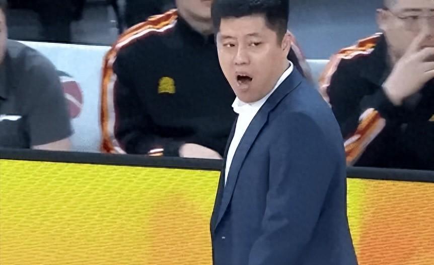 开云-山西输球揪出两大软蛋，两主力中锋全场合砍0分，完全成上海卧底