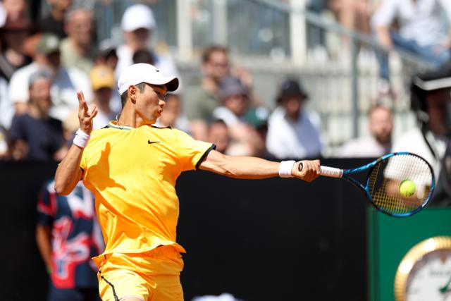 开云APP-商竣程罕见为场上态度道歉 进前100挑战才刚开始