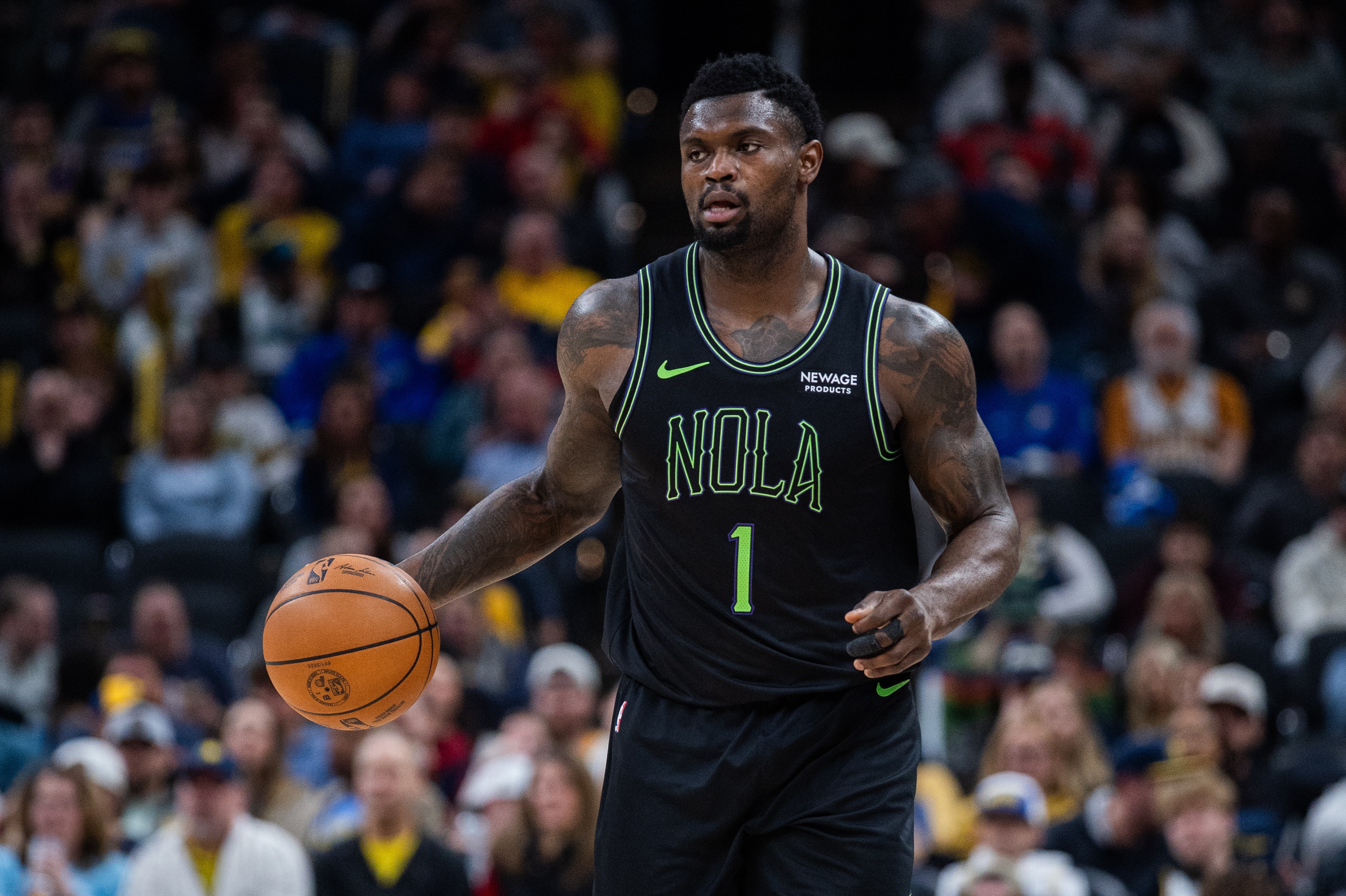 kaiyun.com-中途退赛！锡安第三节中段返回更衣室 鹈鹕宣布其本场不会回归